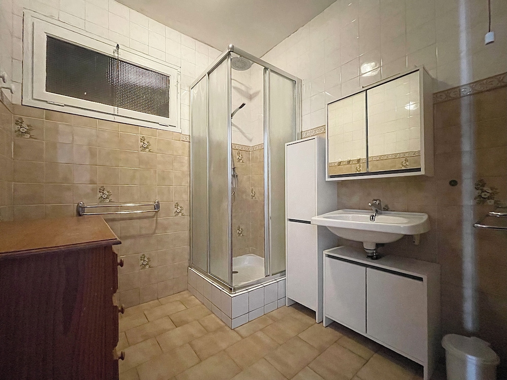 Family Apartment photo 2