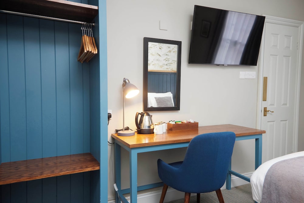 Double Room - Photo 5