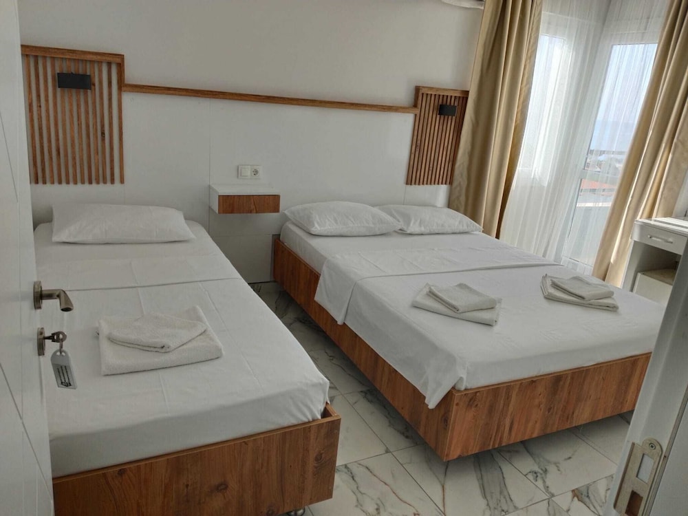Classic Double Room, City View photo 1