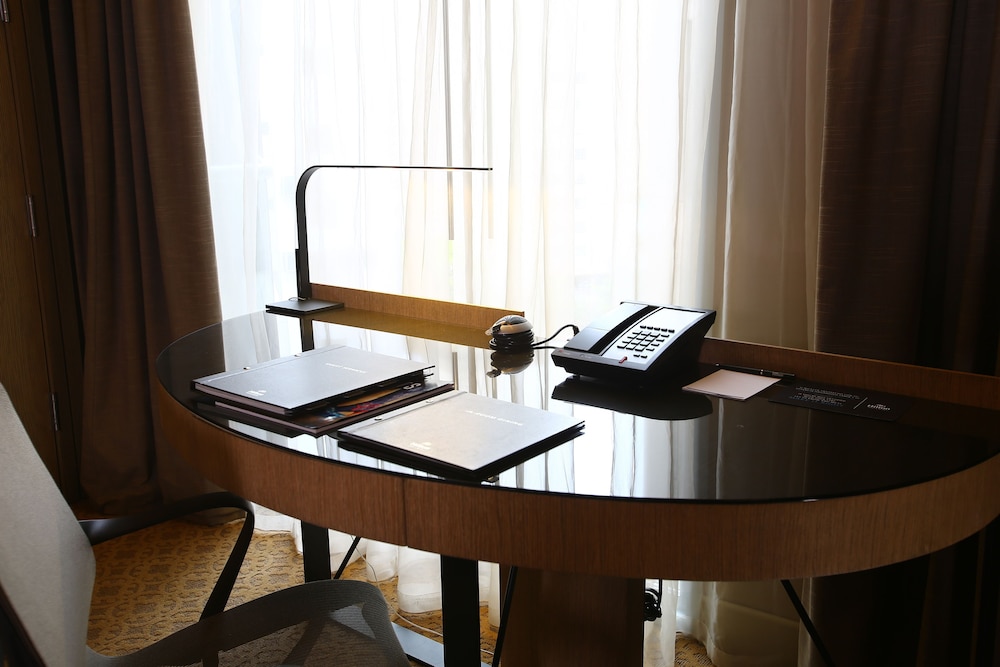 Executive Suite, 1 King Bed