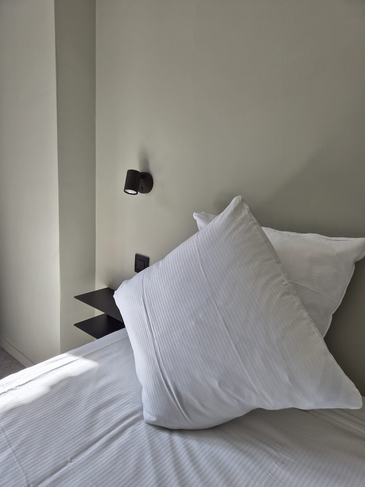 Quad Suite photo 3