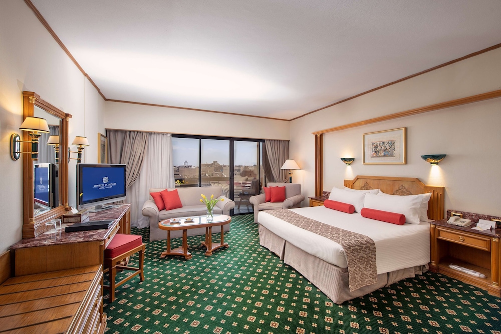 Junior Suite City / Side Nile View