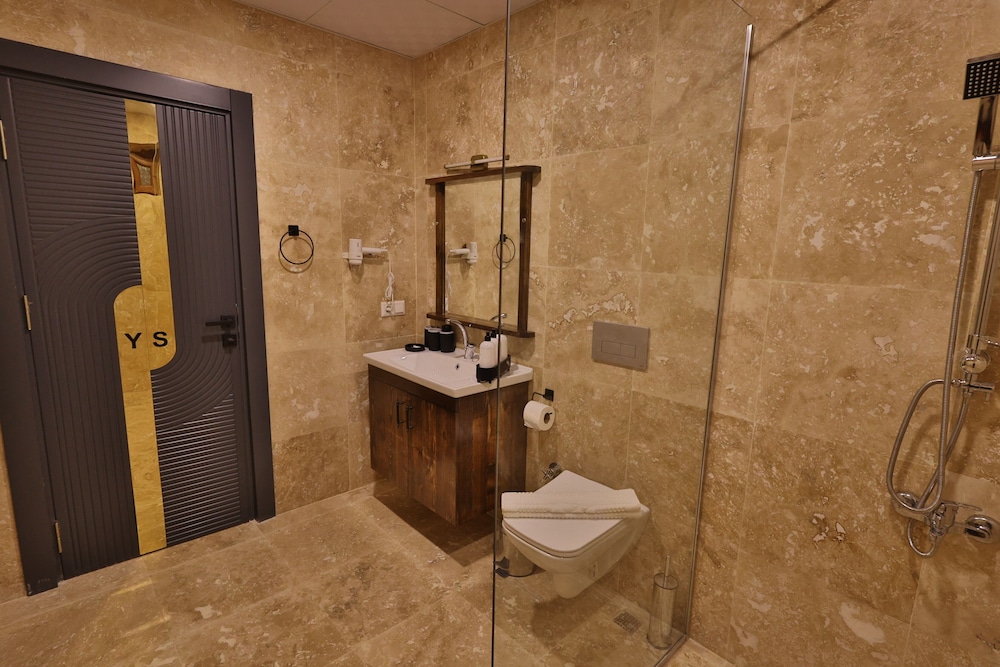 Superior Suite photo 2