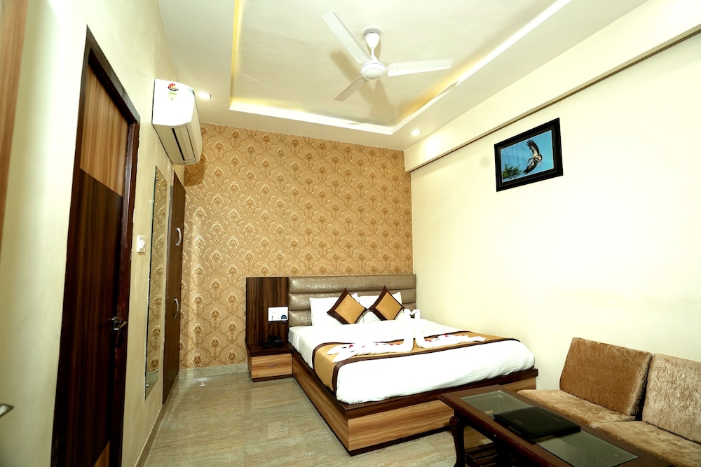 Premium Room - Photo 7