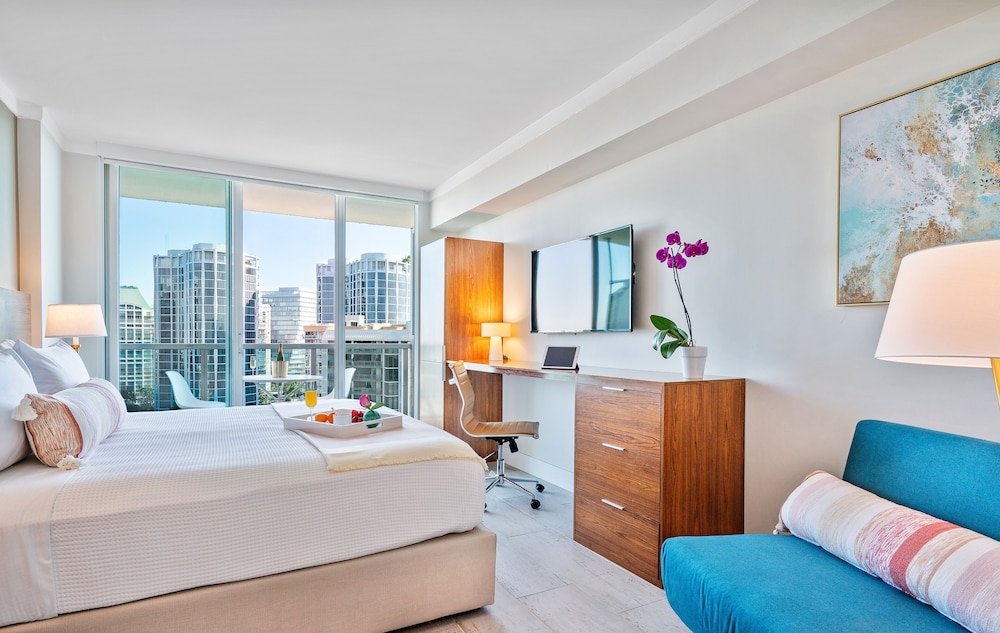 Comfort Room, Balcony, Ocean View