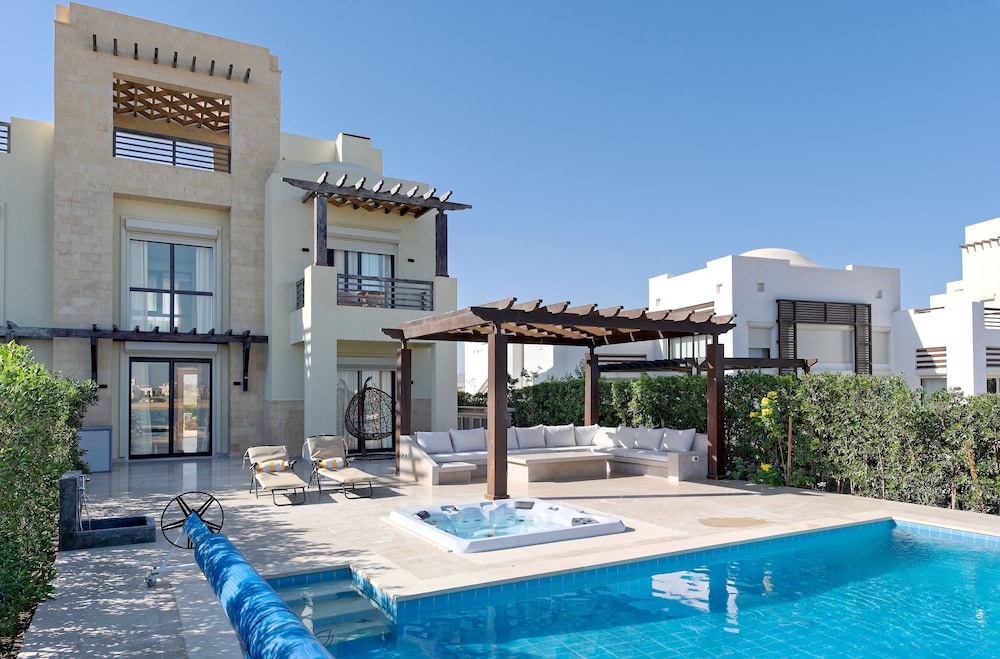 Exclusive Villa, Lagoon View photo 1