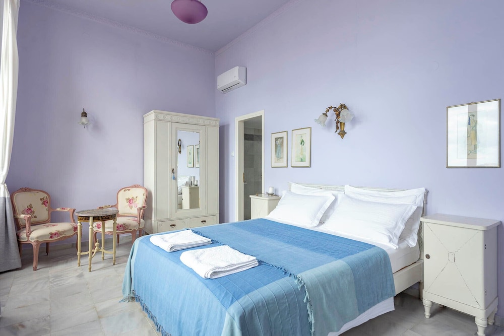 Romantic Double Room, 1 Queen Bed, Sea View photo 1