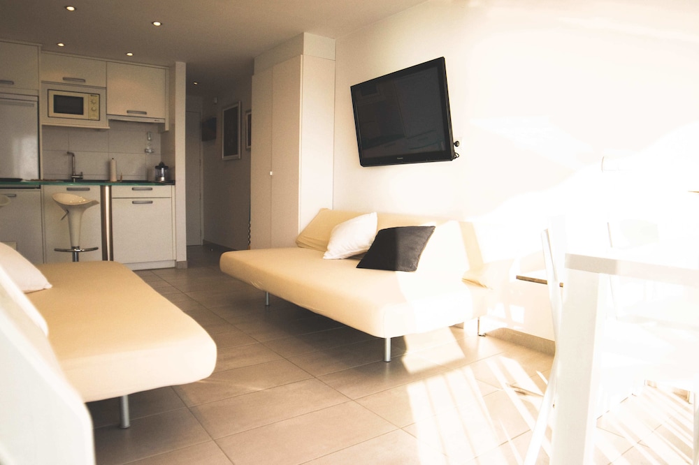 Estudio Familiar, 1 Habitación