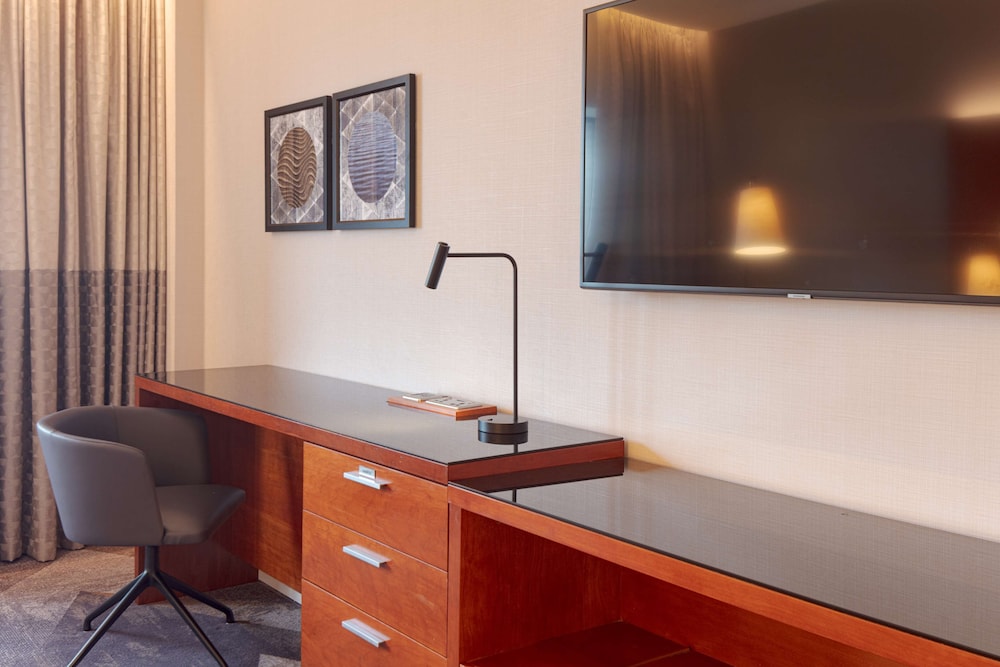 Deluxe Room, 2 Double Beds - Photo 1