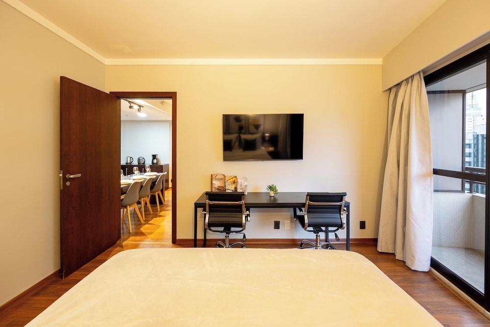Classic Apartment - Photo 3
