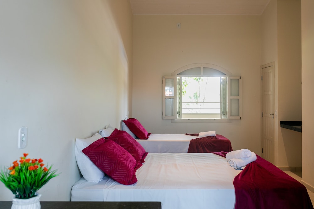 Deluxe Triple Room photo 3