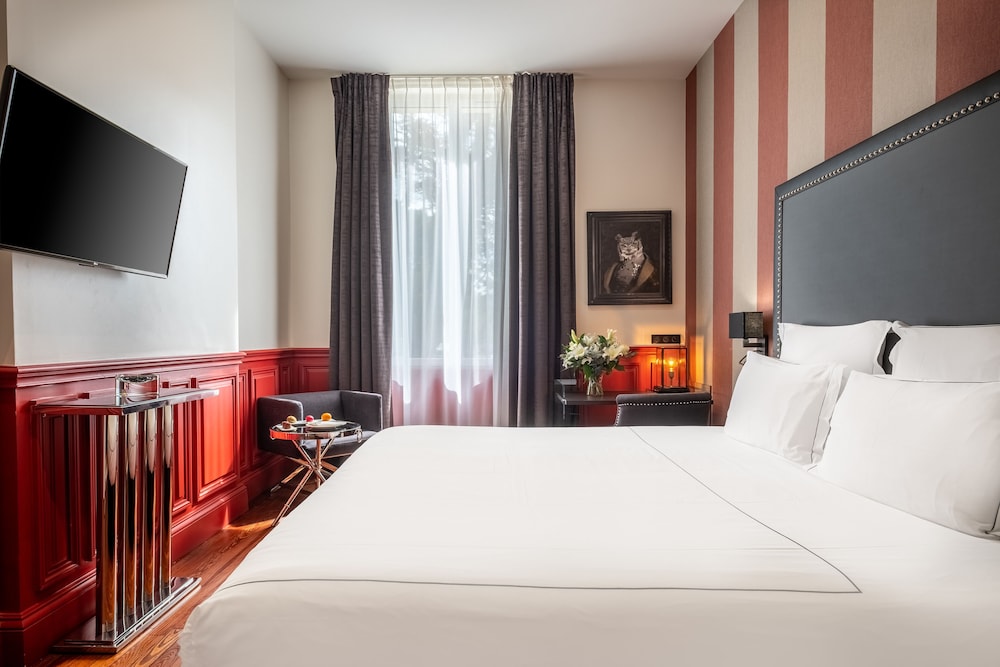 Double Room (Deluxe)