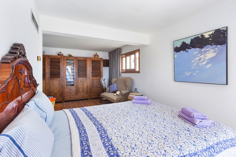 Villa, 4 habitaciones, piscina privada, vista al mar
