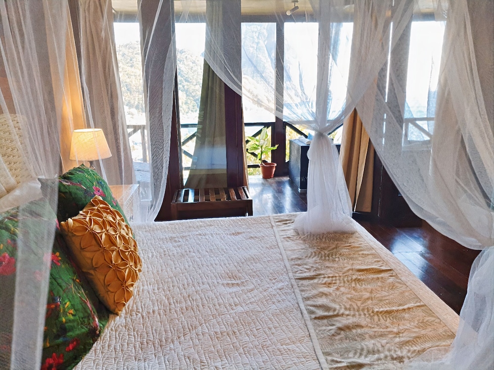 Panoramic Double Room, 1 Queen Bed, Balcony, Sea View - Photo 1