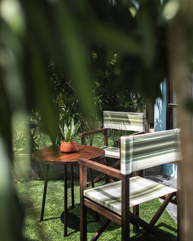 Summer Garden Terrace Twin (Pet Friendly) - Photo 3