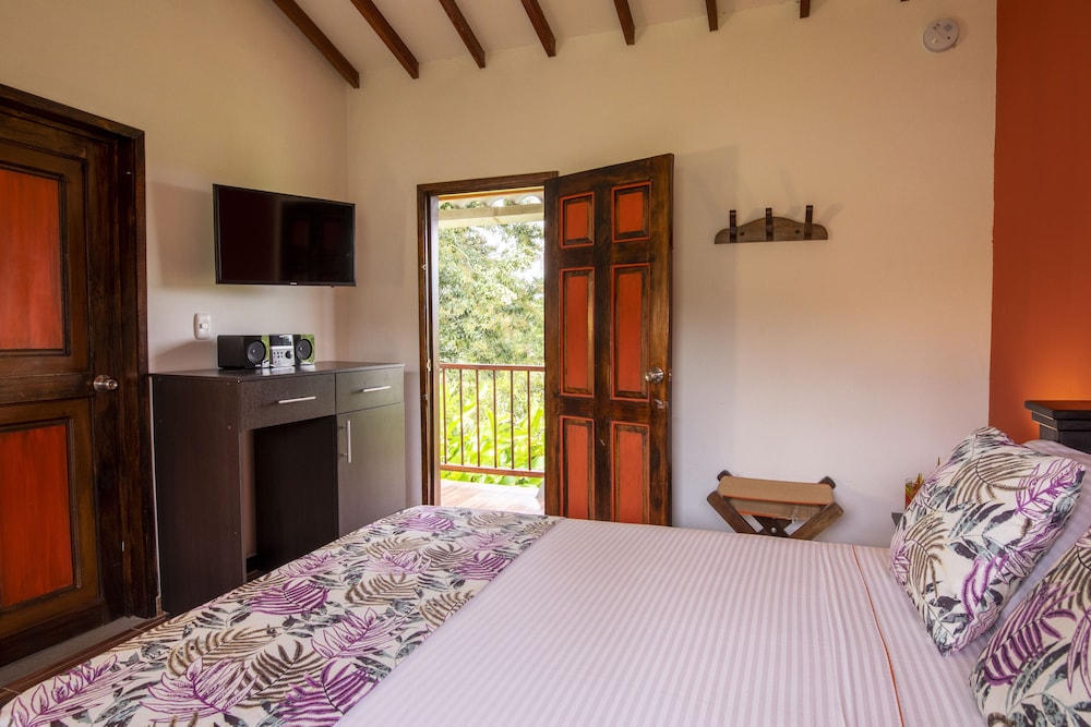 Honeymoon Double Room photo 1