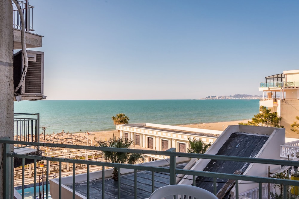 Comfort Apartment, Beach View photo 1
