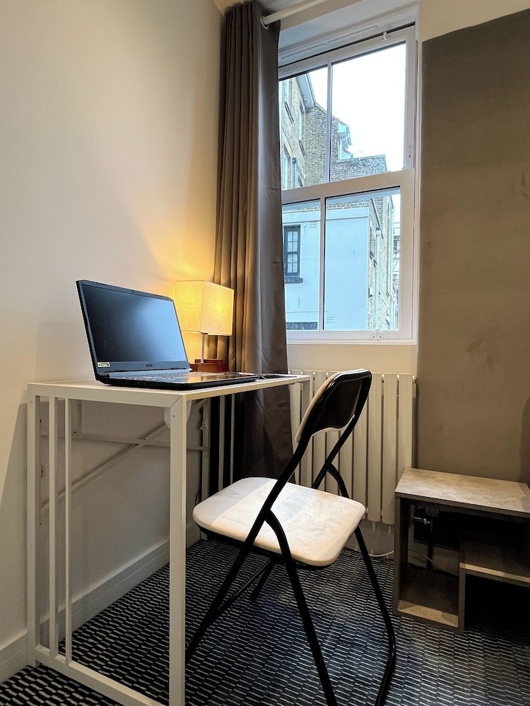 Classic Single Room, 1 Twin Bed, Non Smoking, Air conditioning photo 3