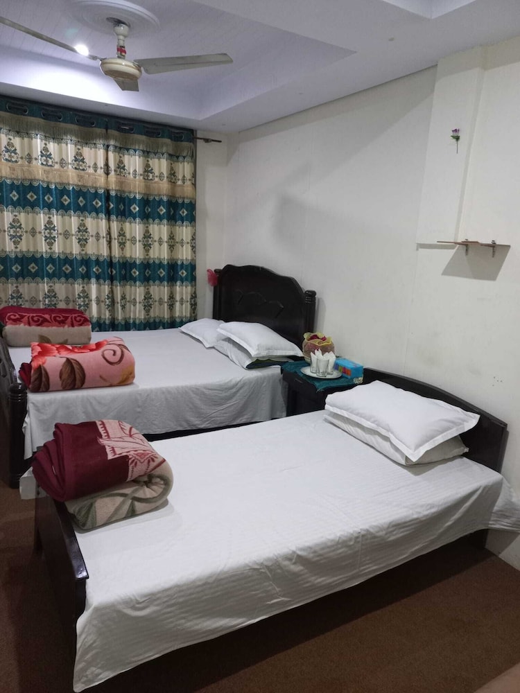 Standard Double Room photo 3