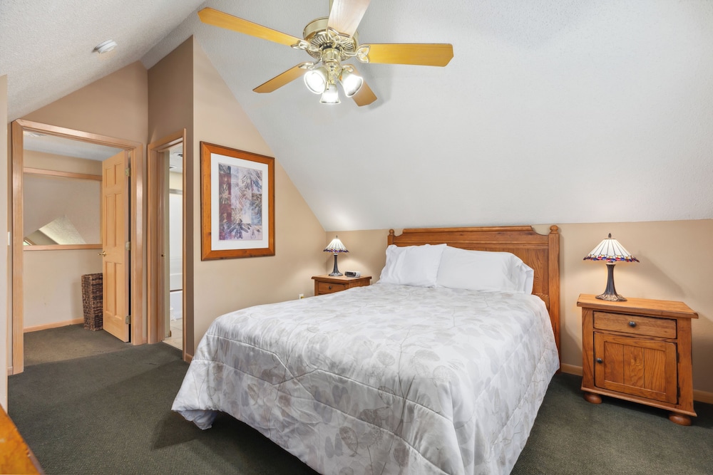 Family Townhome, 3 Bedrooms photo 3