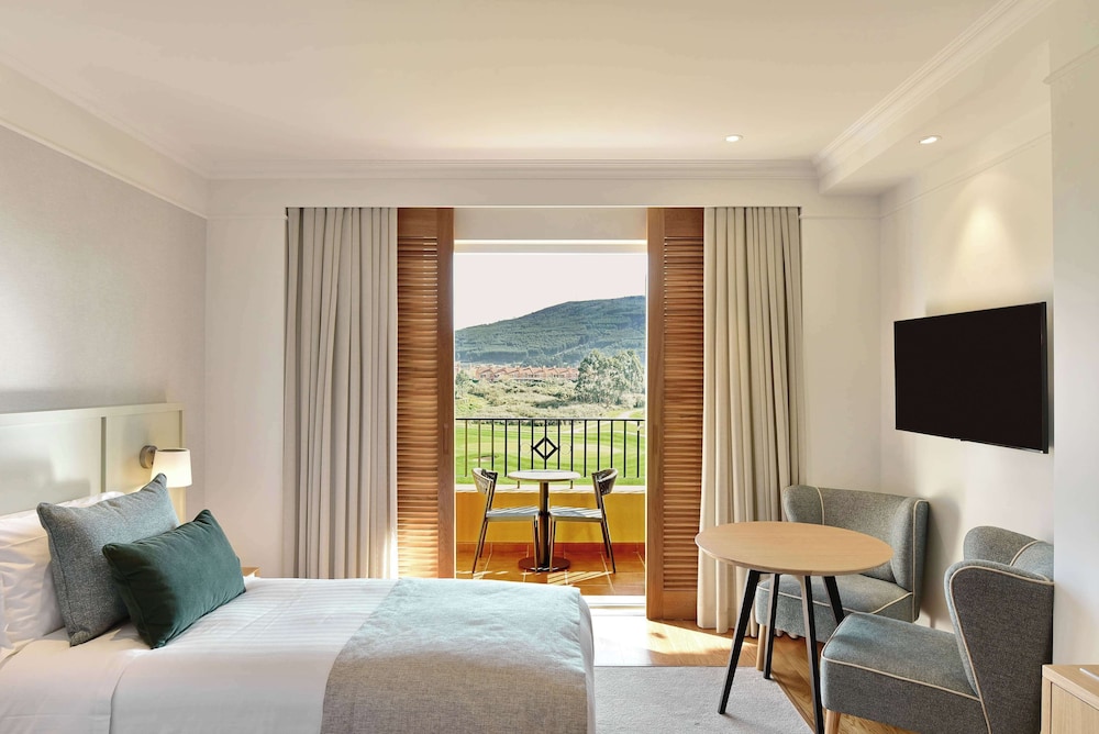 Premium Room, 2 Twin Beds, Golf View - Photo 5