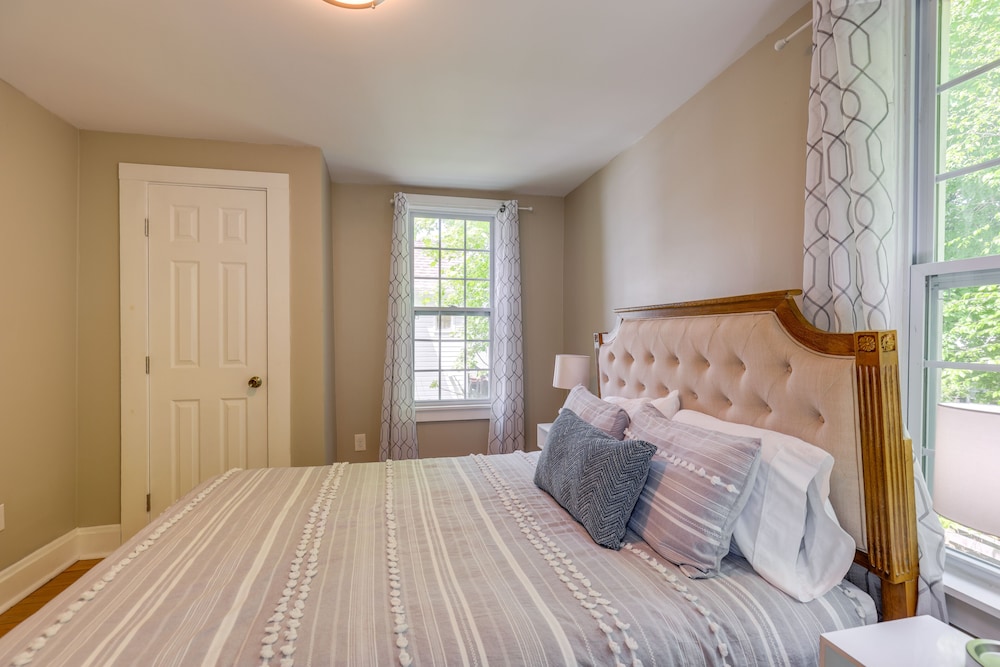 House (4 Bedrooms) photo 2
