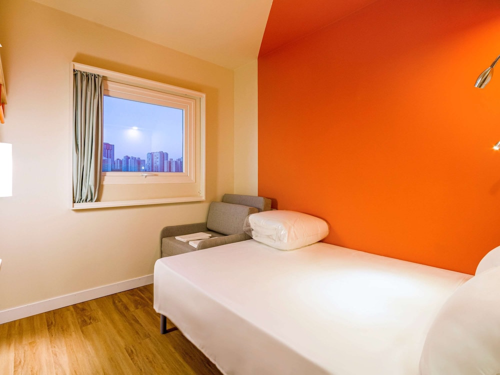 Apartment, Multiple Beds - Photo 4