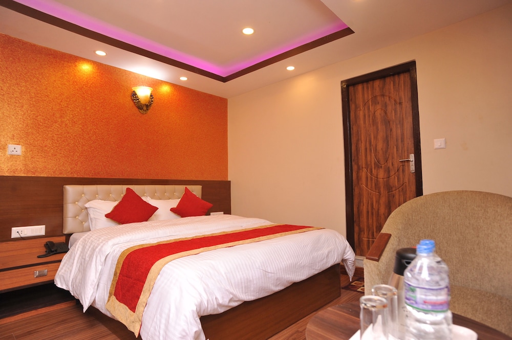 Deluxe Single Room