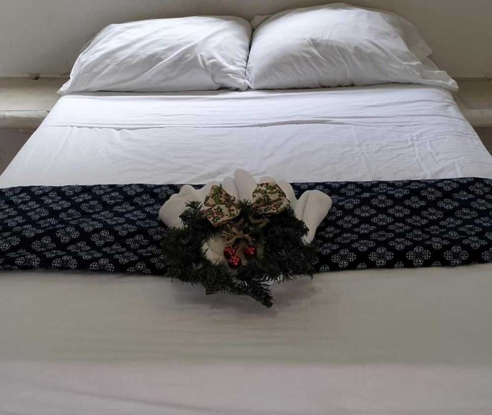 Standard Room, 1 Double Bed, Ensuite, Garden View photo 2