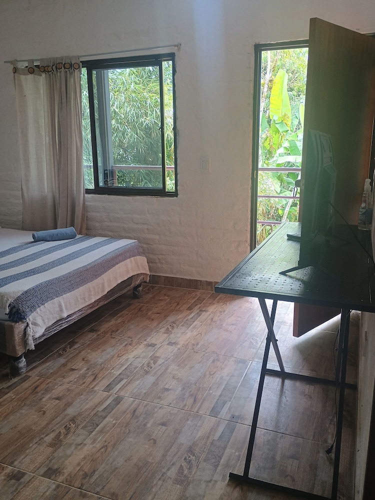 Deluxe Quadruple Room photo 3