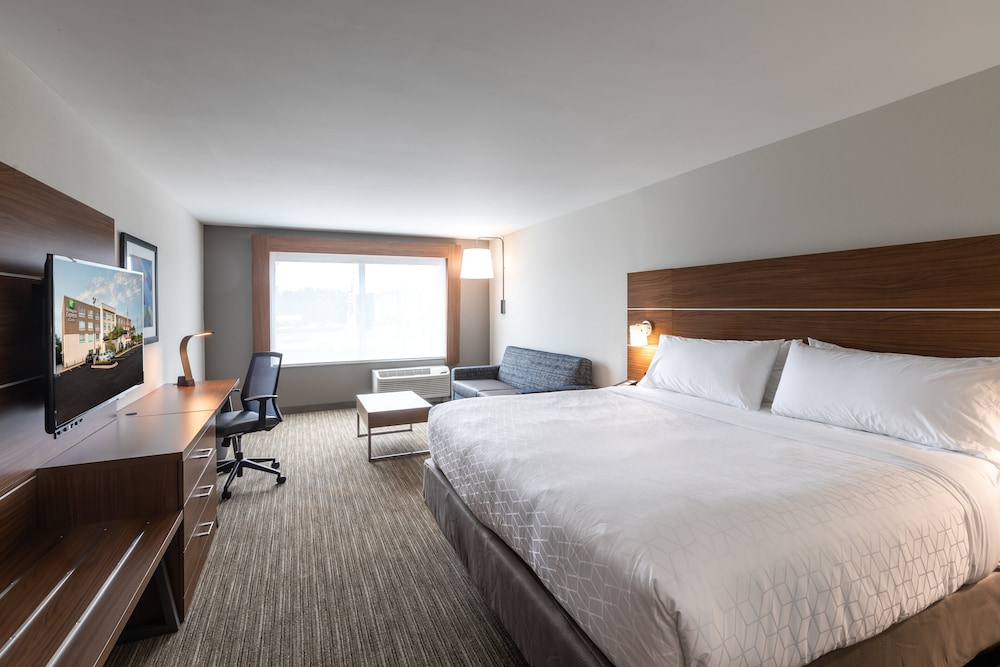 Suite, 1 King Bed (Additional Living Area) - Photo 3