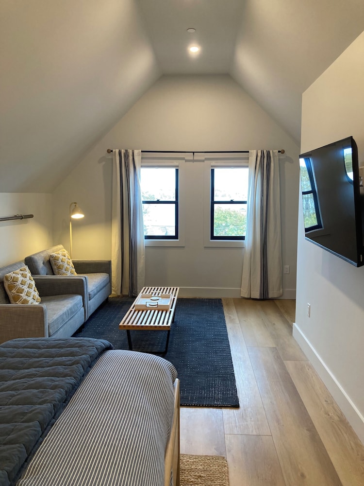 Premium Apartment, 1 Bedroom, Kitchen, Harbor View photo 3