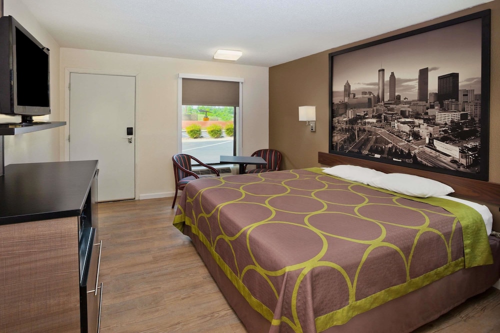 Standard Room, 1 King Bed - Photo 2