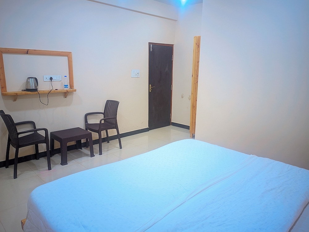 Deluxe Room, Balcony, Garden View