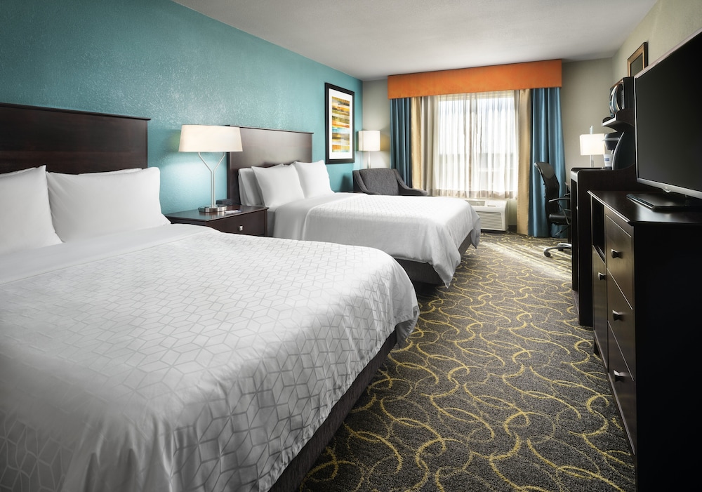 Standard Room, 2 Queen Beds, Accessible (Mobility, Accessible Tub) - Photo 1