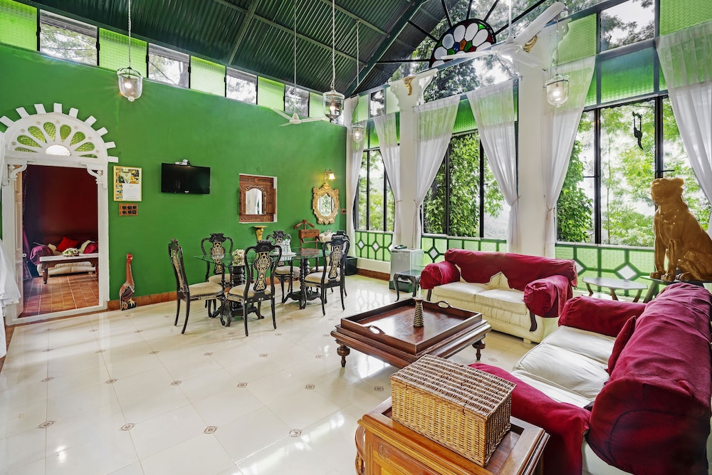 Eastlynn Garden Suite photo 1
