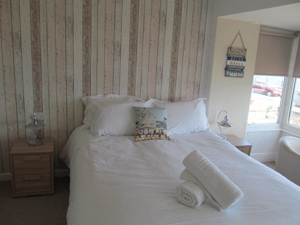 Double Or Twin Room, Sea View photo 3