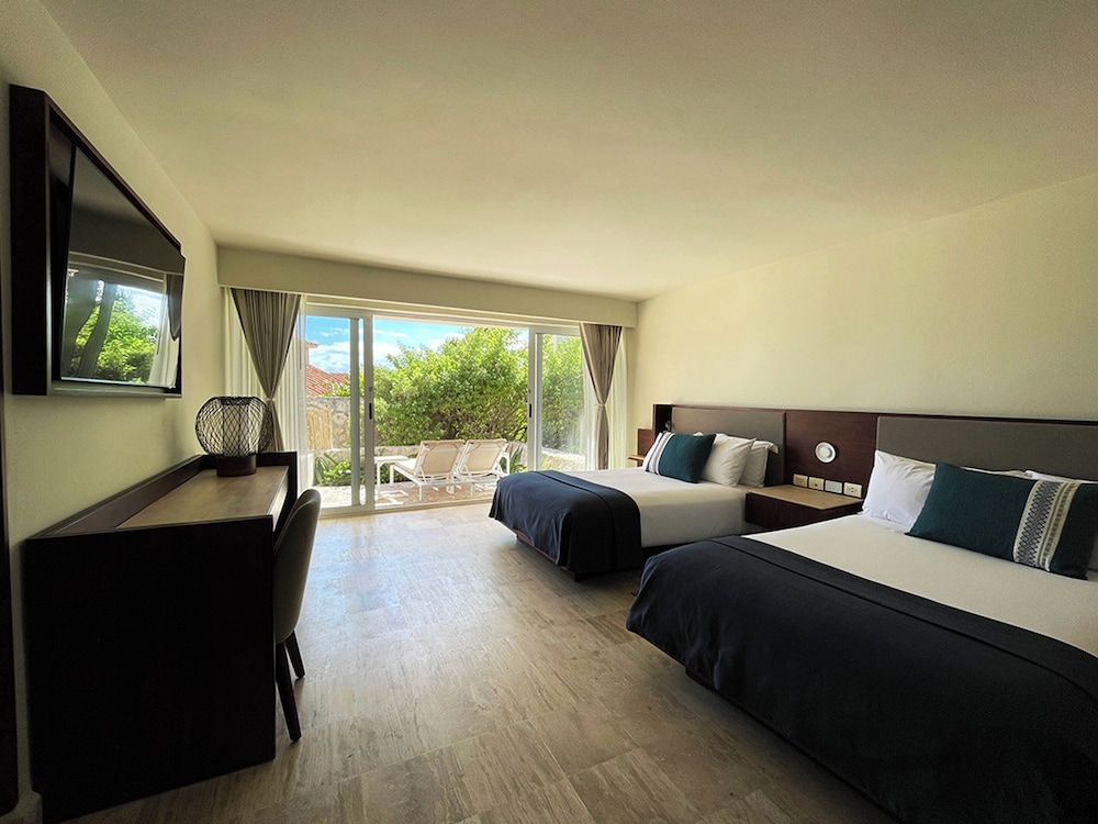 Villa Junior Suite Plunge Pool