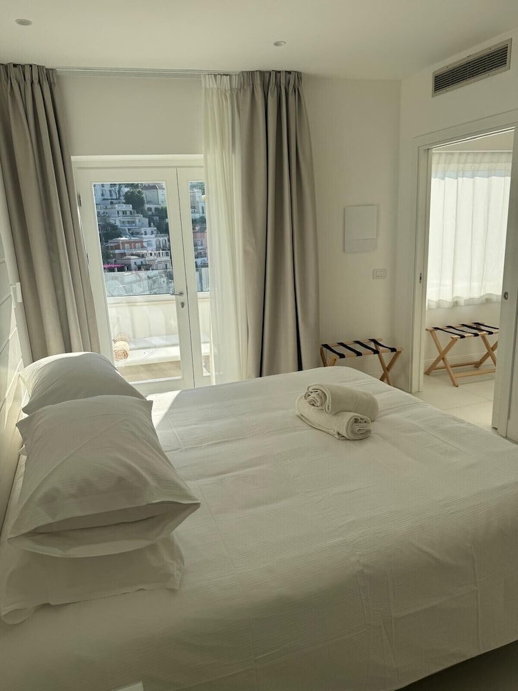 Family Suite - Photo 2