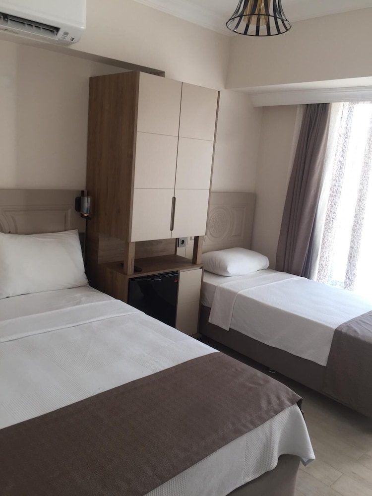 Standard Triple Room photo 1