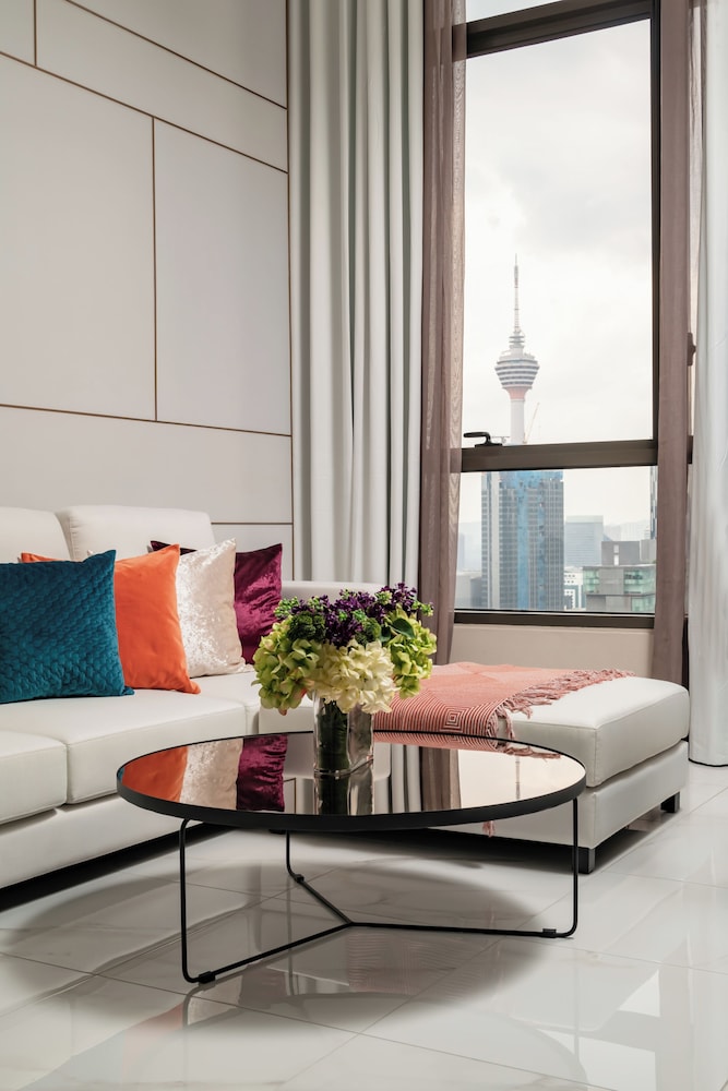 Wyndham Duplex Suite