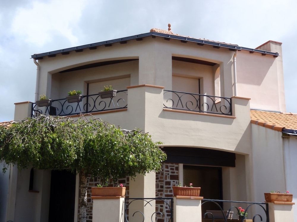 Comfort Double Room, Private Bathroom (Océan)
