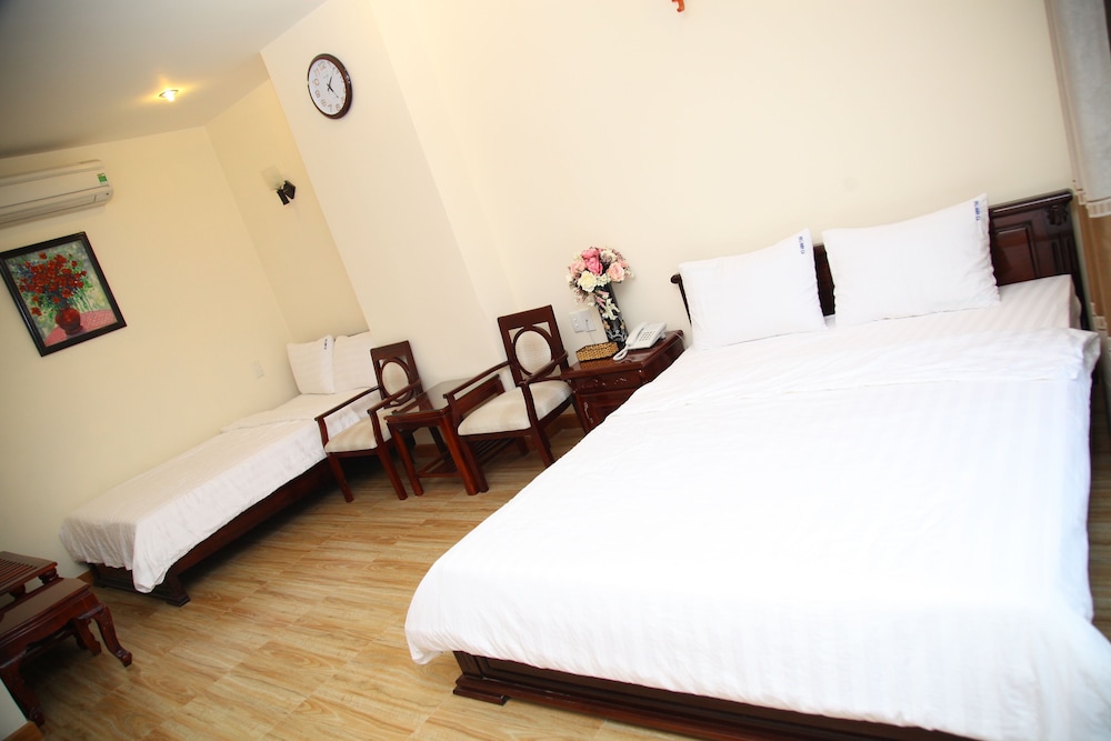 VIP Triple Room with Balcony photo 2