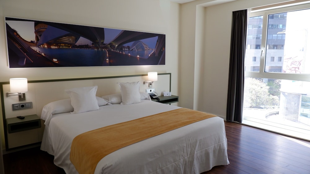 Standard Double or Twin Room (2 Adults + 1 Child)