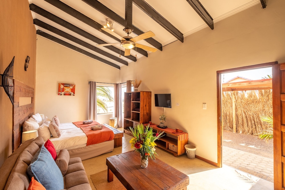 Self-Catering Chalets photo 3