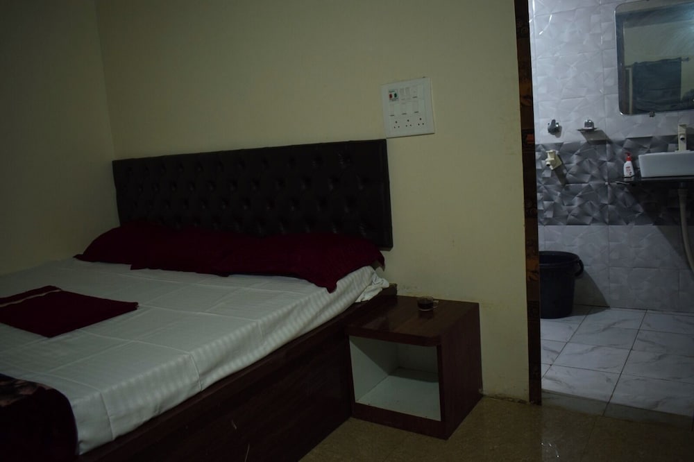 Economy Double Room, Hill View