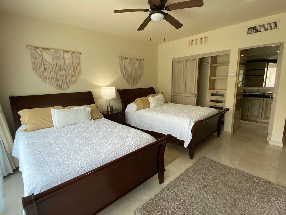 Deluxe Apartment, 2 Bedrooms, Pool Access
