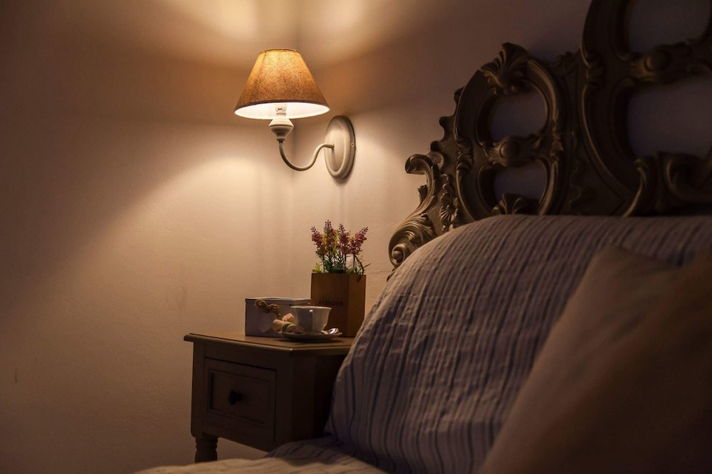Deluxe Double Room, Balcony, Garden View photo 3