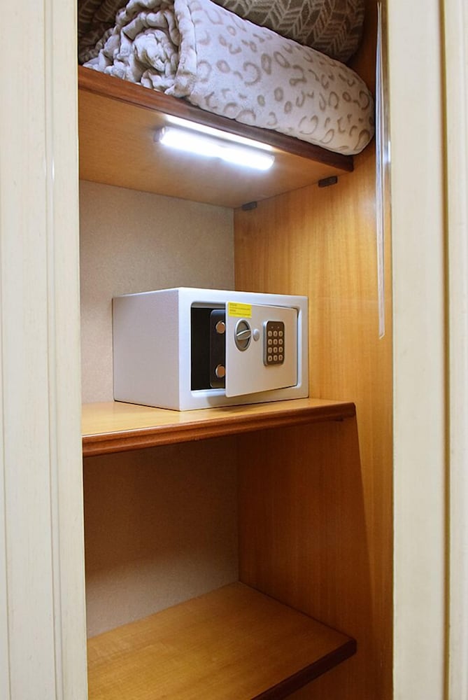 Deluxe Twin Room (Sesia) photo 2