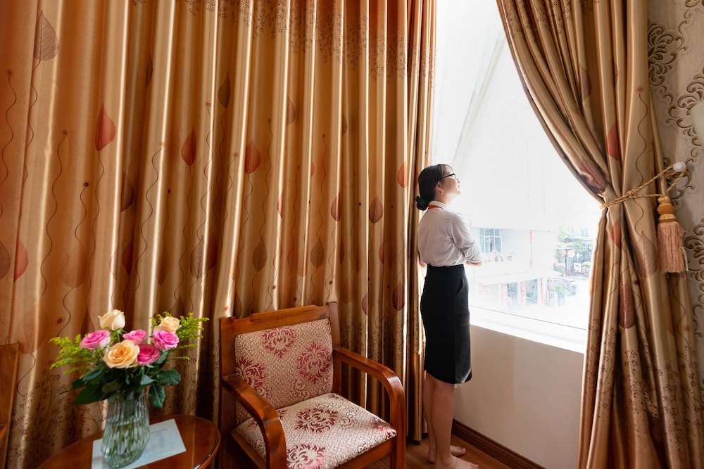 Deluxe Twin Room, City View